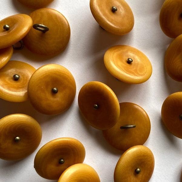 TextileGarden 15mm - Ochre Corozo Button -  - Buttons